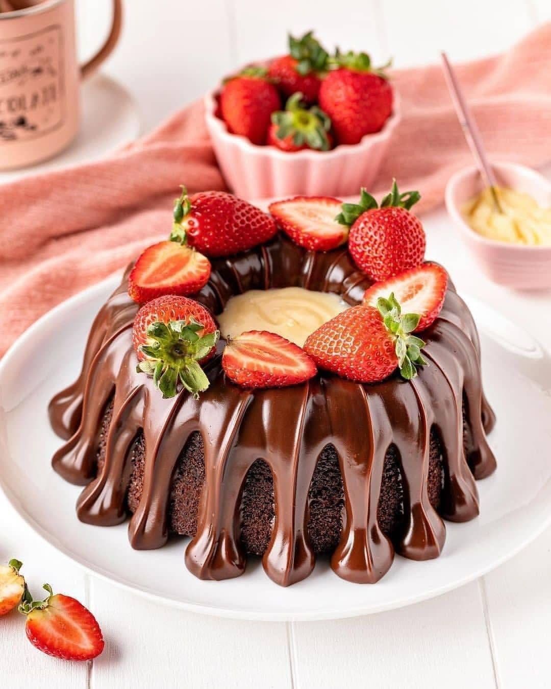 Gâteau au Chocolat Double Glaçage